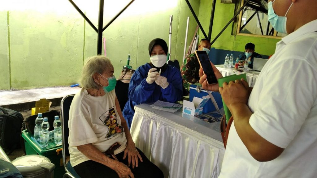 STIE Muhammadiyah Jakarta Laksanakan Vaksinasi