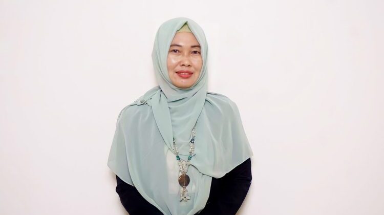 Prof Dyah Mutiarin, Guru Besar Ilmu Pemerintahan Perempuan Pertama UMY