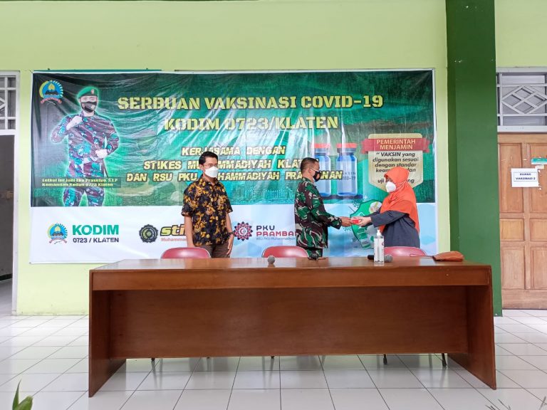 KODIM 0723 Klaten Collaborated STIKes Muhammadiyah Klaten To Conduct Vaccination