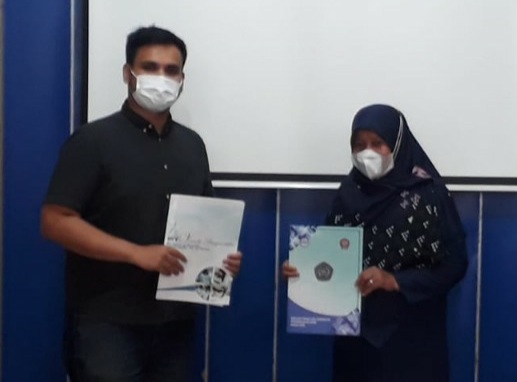 STIKes Muhammadiyah Aceh Terima Hibah Peralatan Laboratorium