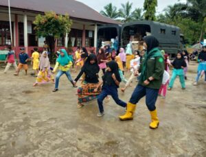 Selenggarakan Sekolah Darurat, SARMMI Selamatkan Pendidikan Anak Korban Gempa Pasaman