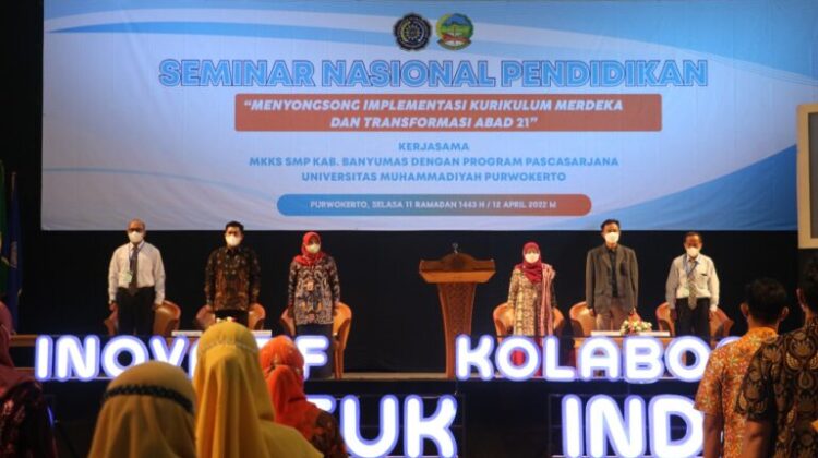 UMP and MKKS Organize National Seminar Discussing Independent Curriculum