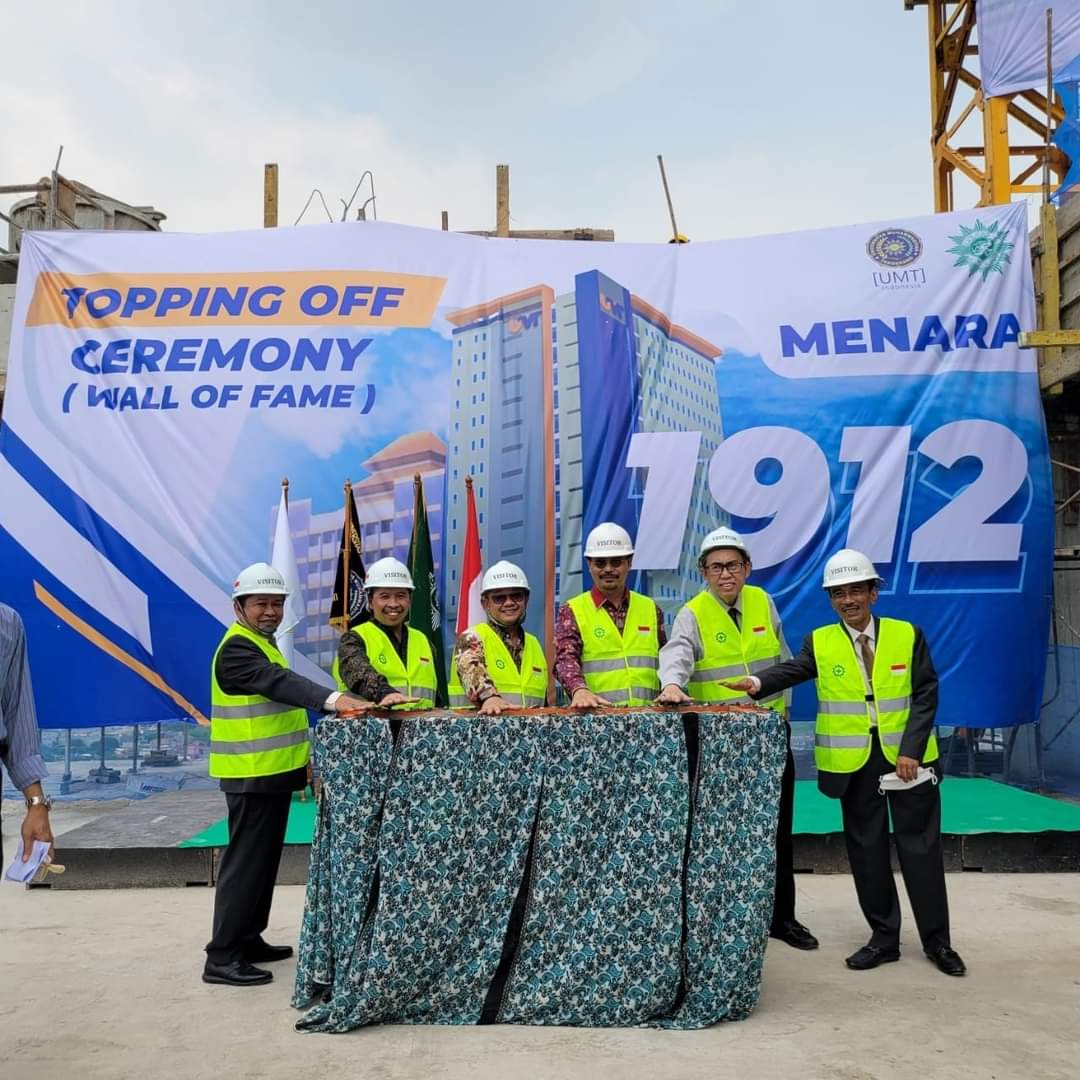 UM Tangerang Adakan Peresmian Topping Off Menara 1912