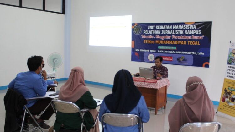 BEM STIKes Muhammadiyah Tegal Adakan Pelatihan Design Grafis