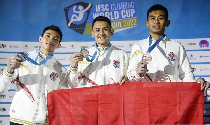 Bronze Medal In International Competition From UM Surabaya Athlete