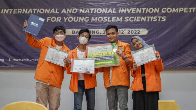 UAD I-Trash Team Won Gold Medal In International Competition