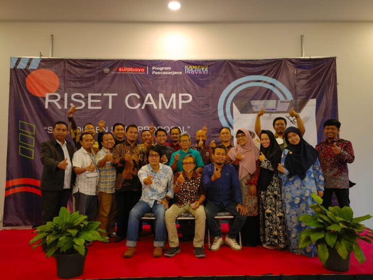 Riset Camp: Improving Research Productivity of UM Surabaya Postgraduate Lecturers