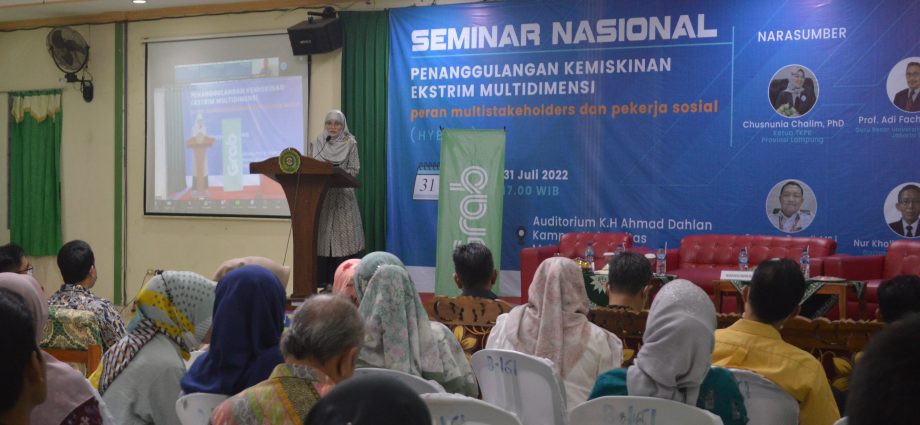 Seminar UM Lampung Persoalkan Kemiskinan Multidimensi