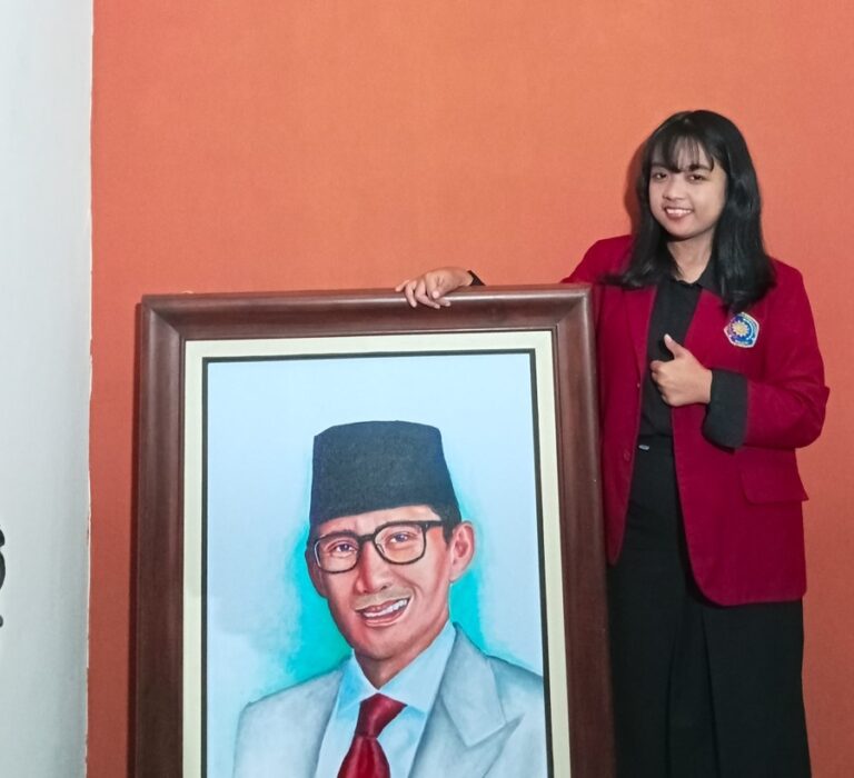 Pursuing Hobby In Painting, UMM Student Has Great Achievements