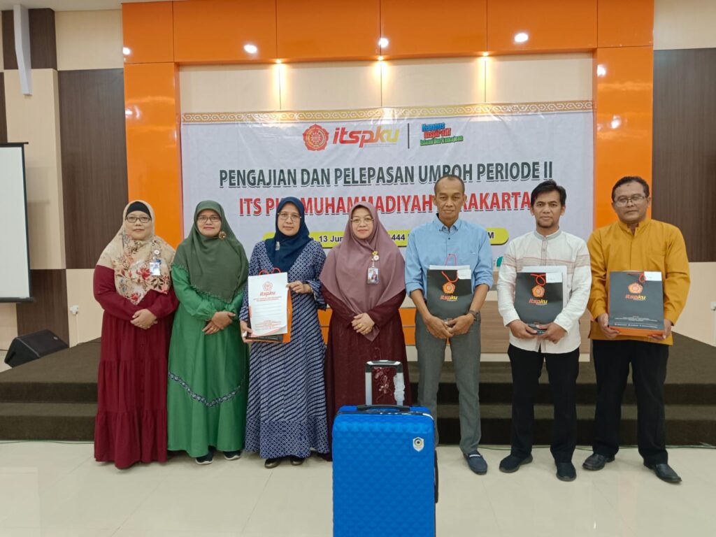 ITS PKU Muhammadiyah Surakarta memberangkatkan Umroh Periode II