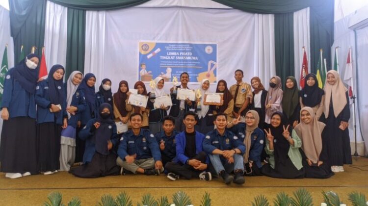 SAEED STKIP Muhammadiyah Barru Organizes English Speech Competition