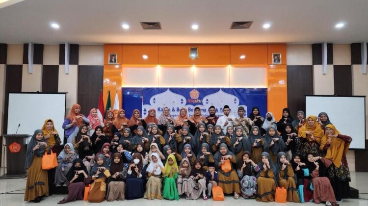 55 Anak Yatim Hadiri Buka Bersama ITS PKU Muhammadiyah Solo