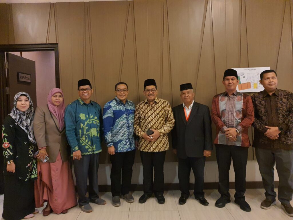 APTIKIS Sukses Laksanakan Pelantikan dan Rakernas, STKIP Muhammadiyah Barru Turut Serta Dalam Asosiasi